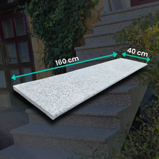 Przejdź do produktu Stopnica Granitowa G602 płomieniowana / polerowana bullnose 160×40×2 cm