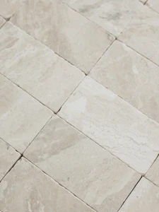 21850.